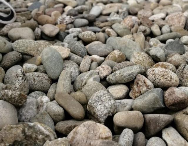 Галька речная пестрая (20-40 мм.)  купить в Белгороде от производителя, без посредников