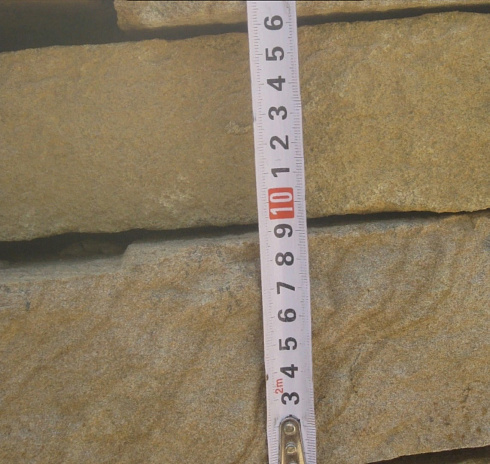 Kamenclub.ru: Песчаник пластушка желтый с рисунком (7-15 см)  купить в Белгороде плитняк - пластушка - бут желтый песчаник 10200 руб/м3   фото КАМЕНЬ КЛУБ